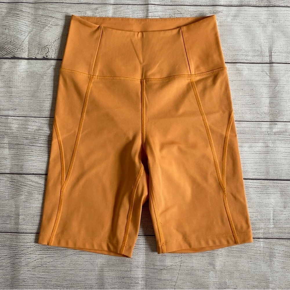 Girlfriend Collective Orange Bike Shorts Athletic Athleisure - Picture 4 of 4
